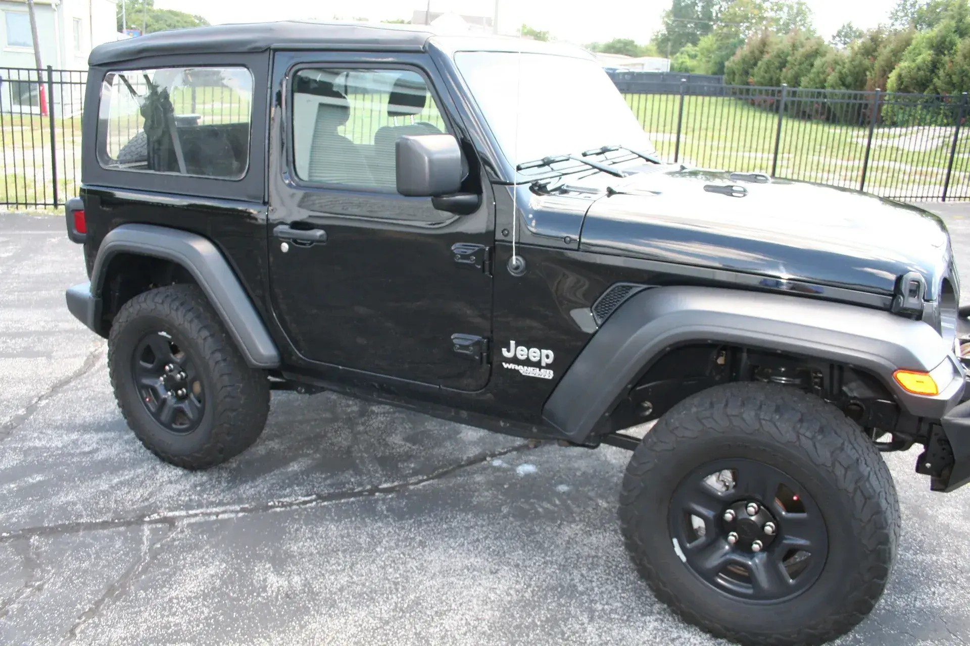 22k-Mile 2020 Jeep Wrangler Sport