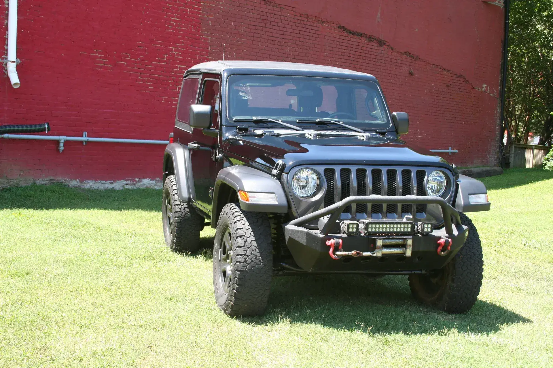 22k-Mile 2020 Jeep Wrangler Sport