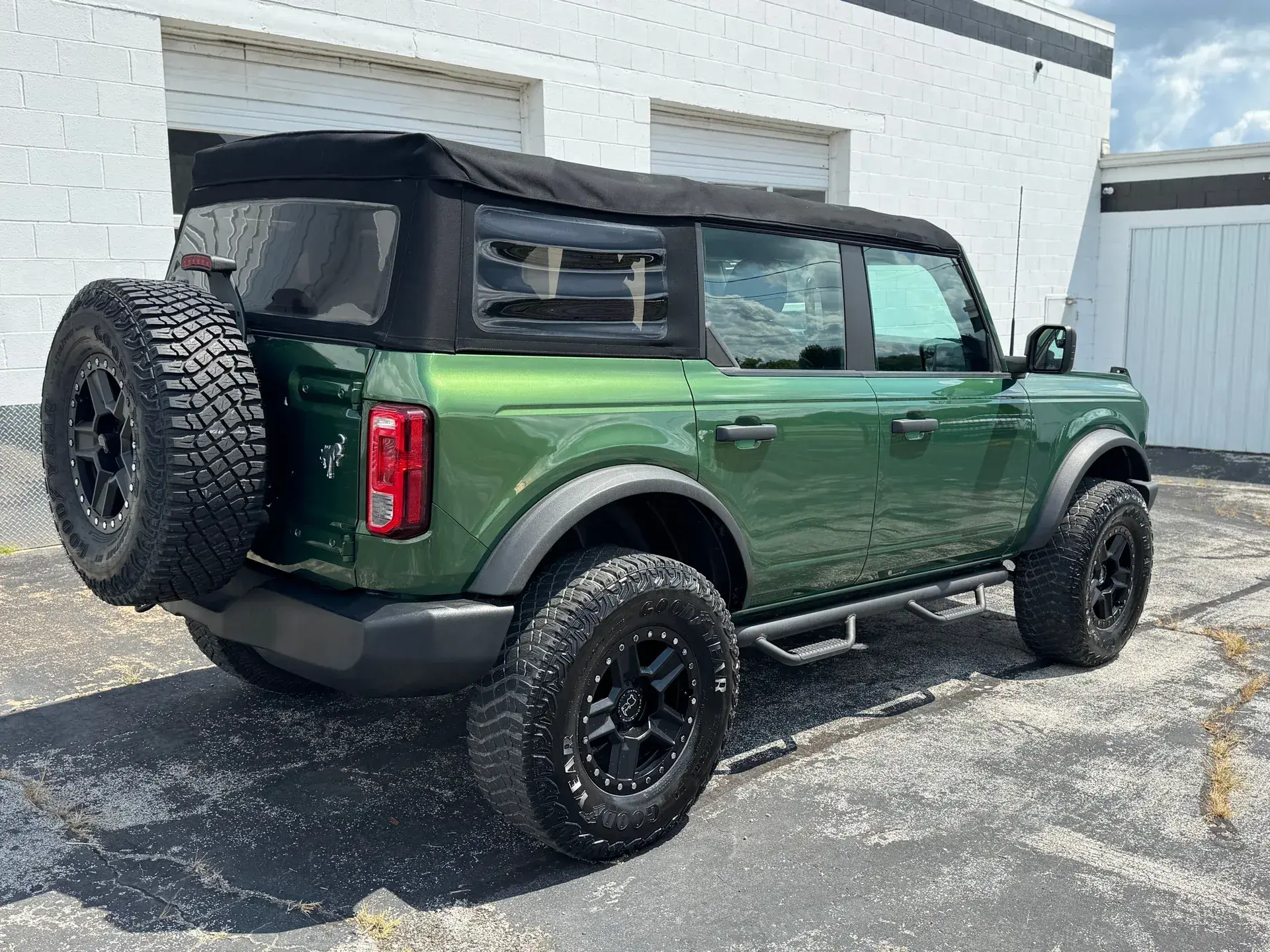 2022 Ford Bronco - 4
