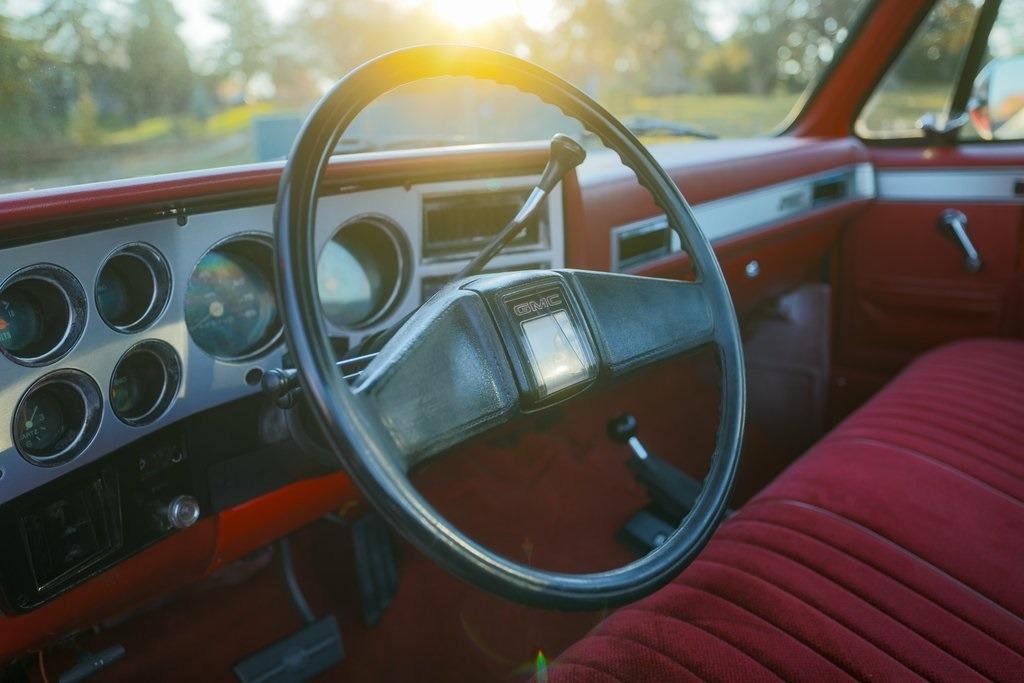 1983 GMC K1500 Sierra Classic