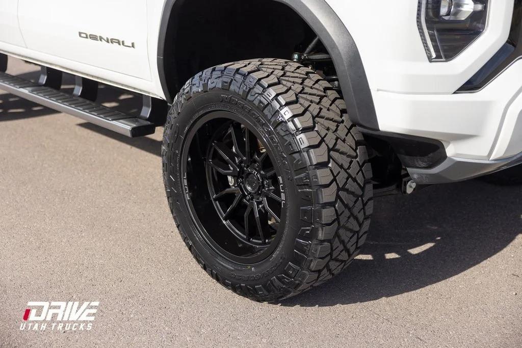 2023 GMC Canyon Denali