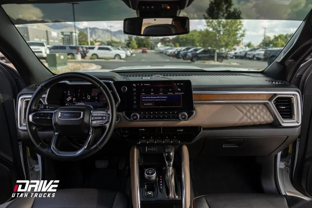 2023 GMC Canyon Denali