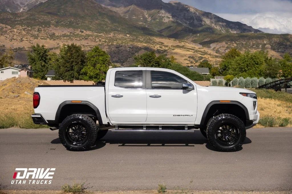 2023 GMC Canyon Denali