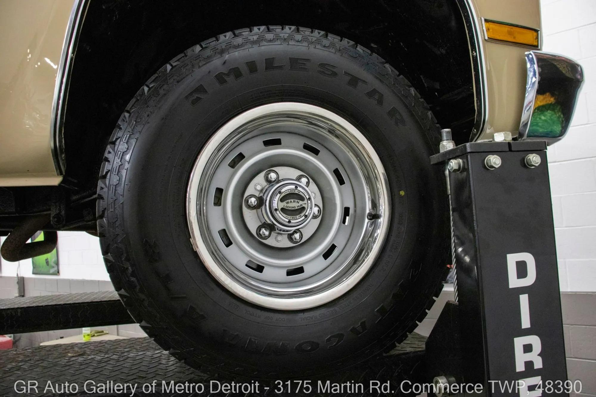 1987 Chevrolet R/V 10 Series V10