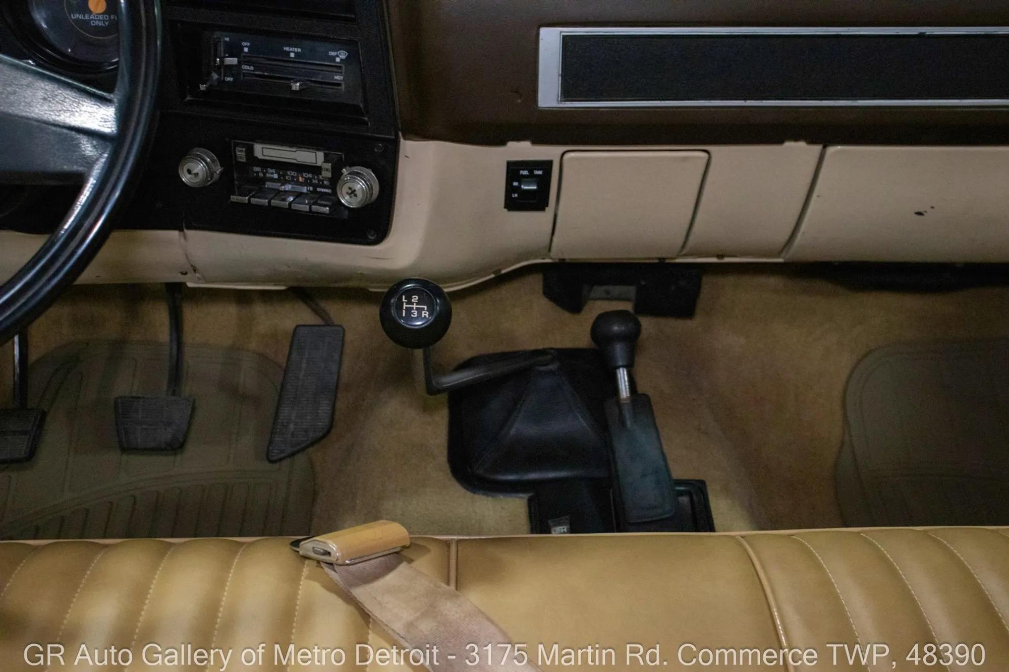 1987 Chevrolet R/V 10 Series V10