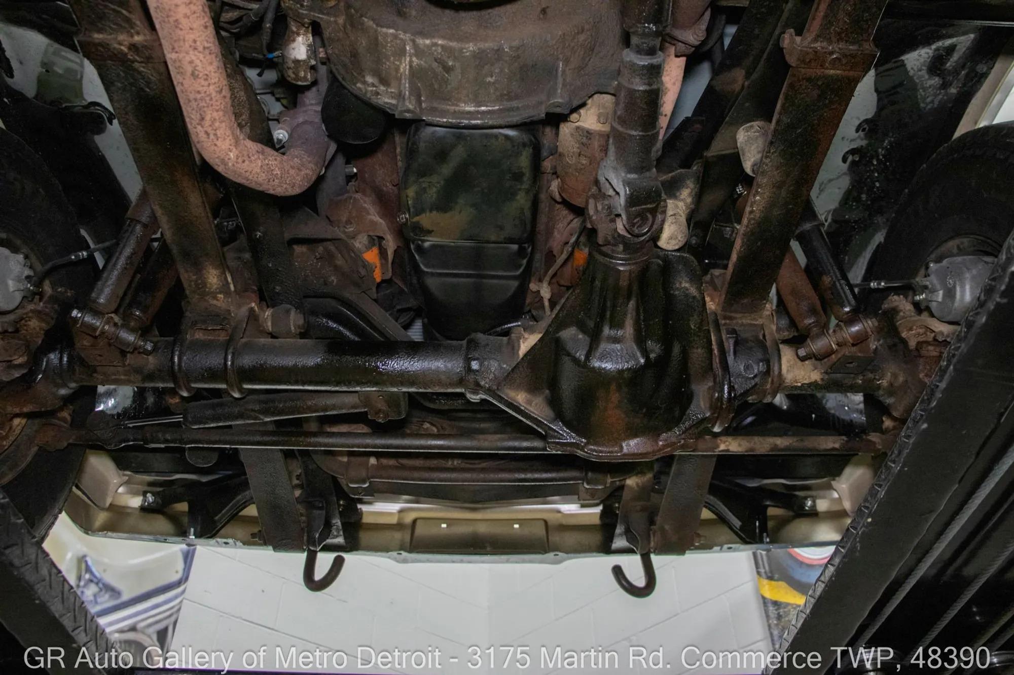 1987 Chevrolet R/V 10 Series V10