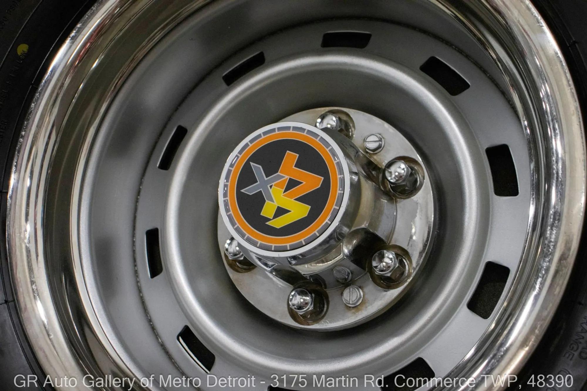 1987 Chevrolet R/V 10 Series V10