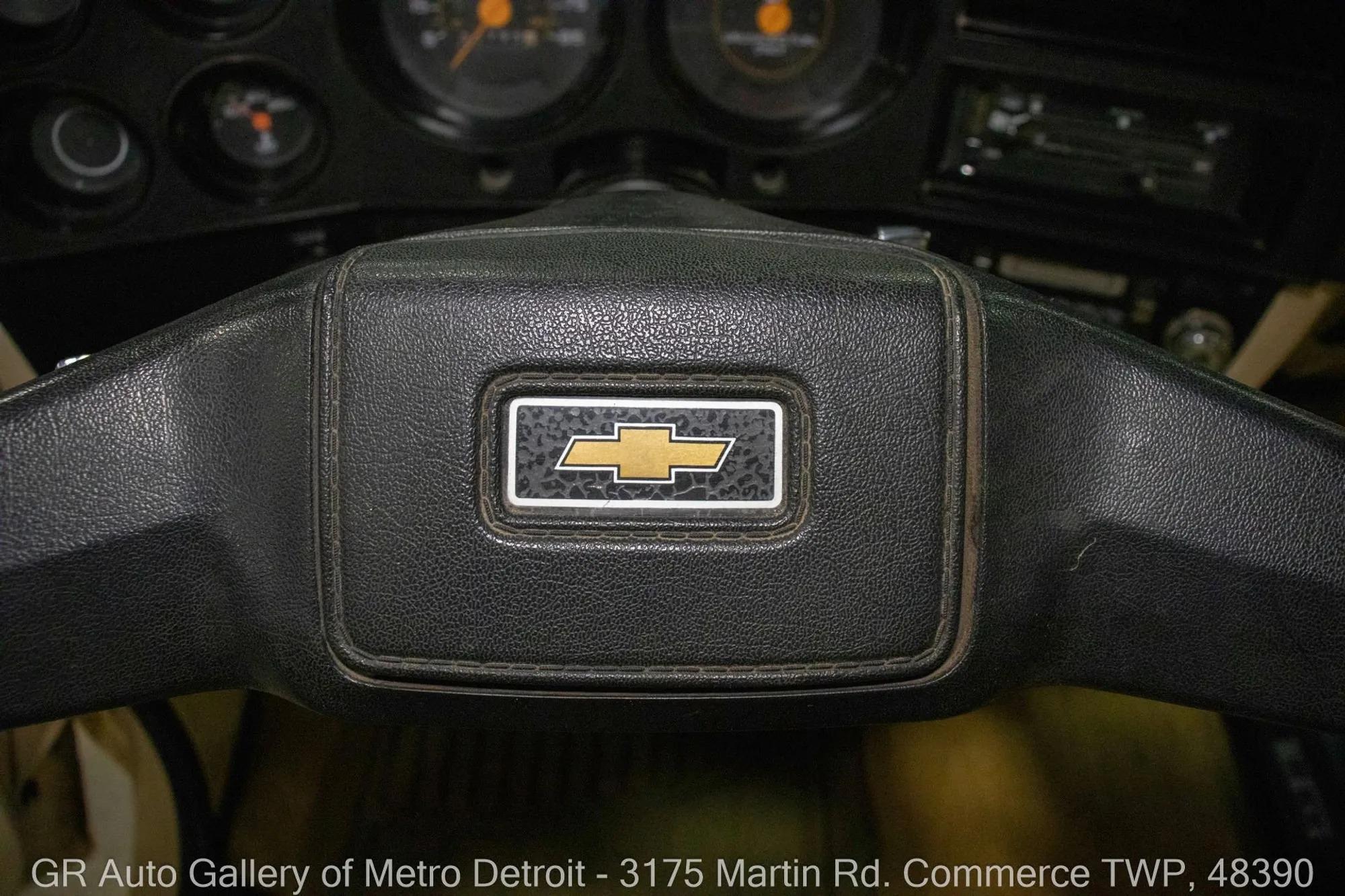 1987 Chevrolet R/V 10 Series V10