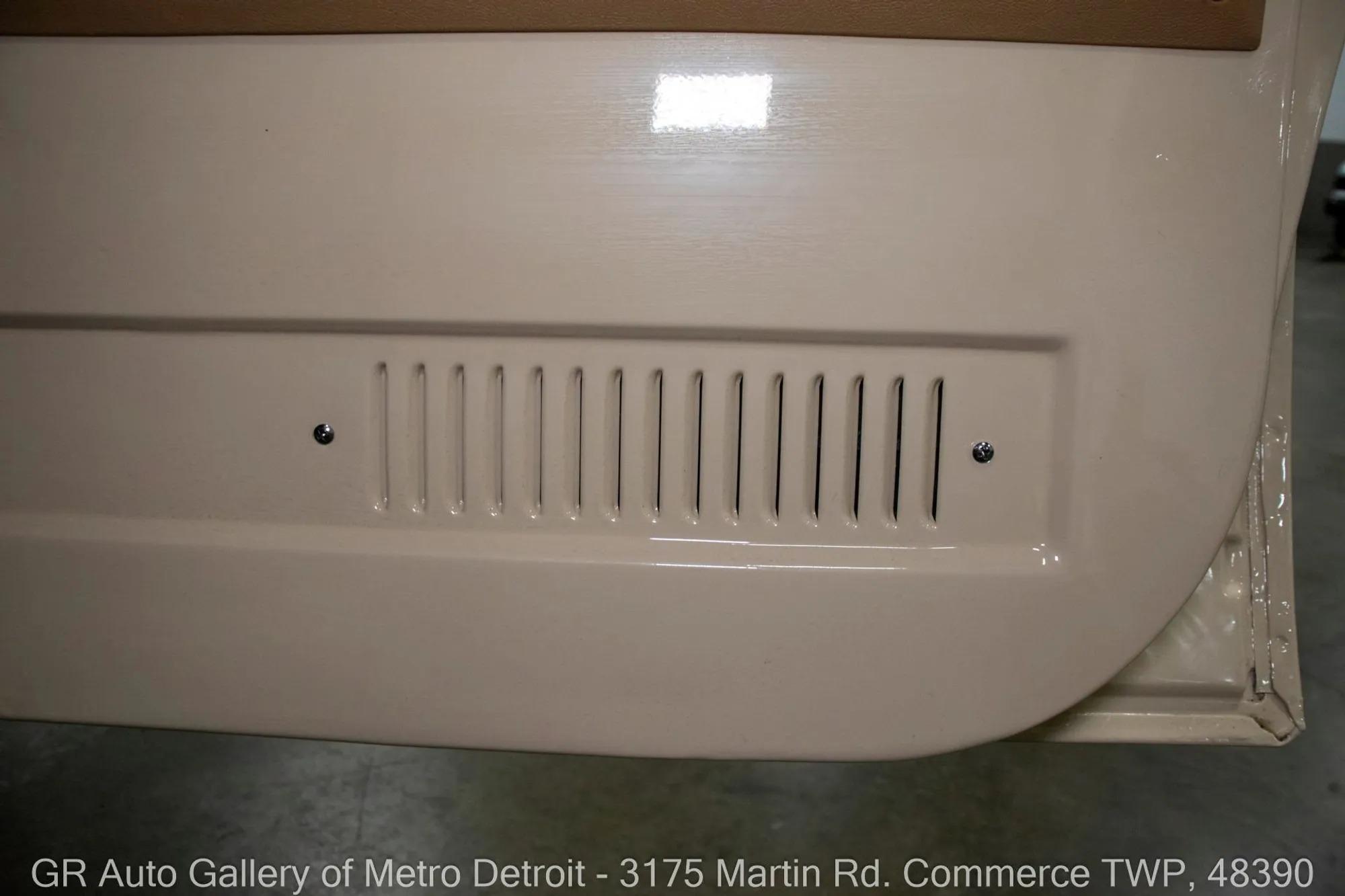 1987 Chevrolet R/V 10 Series V10