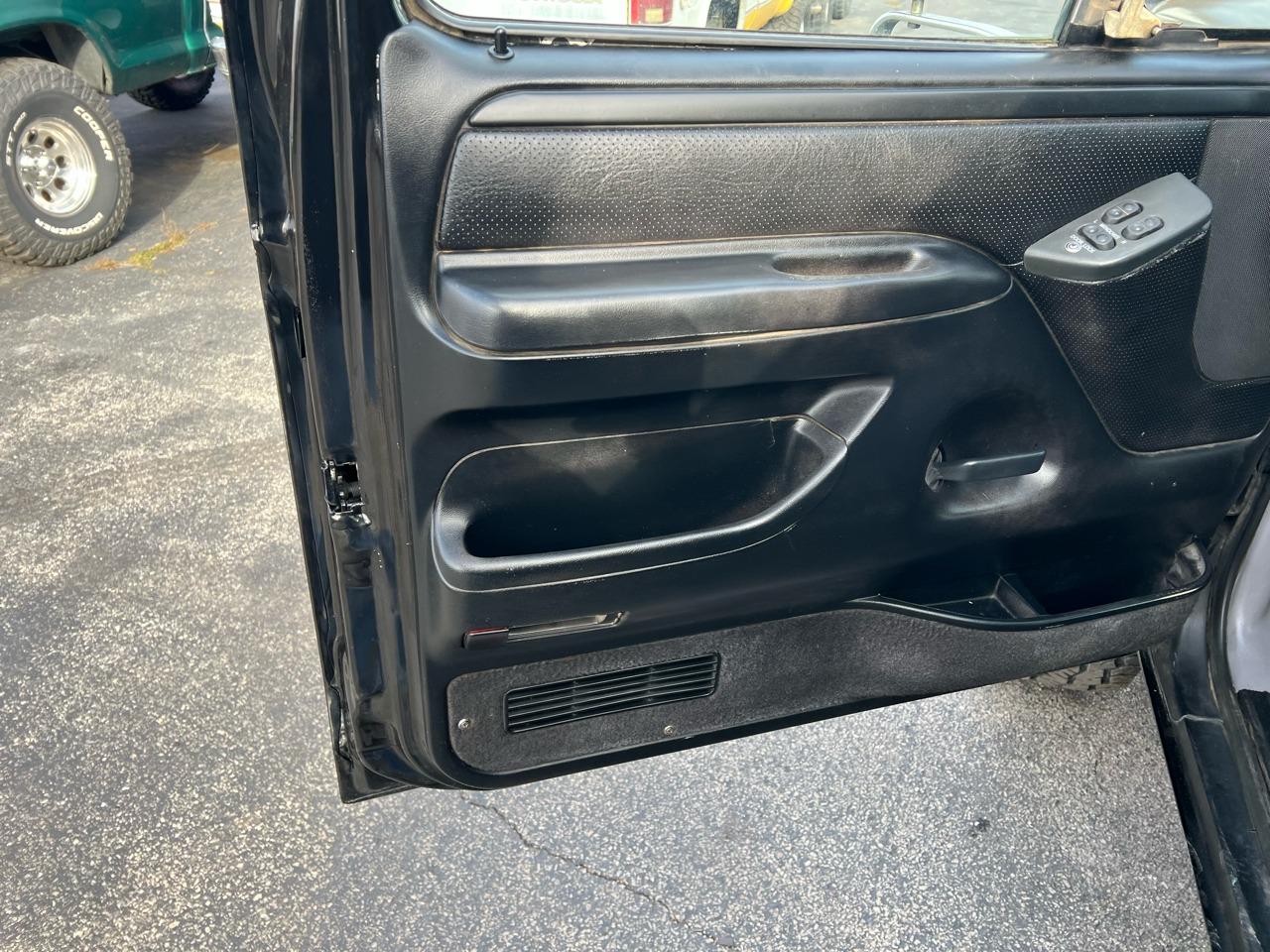 1995 Ford Bronco XLT