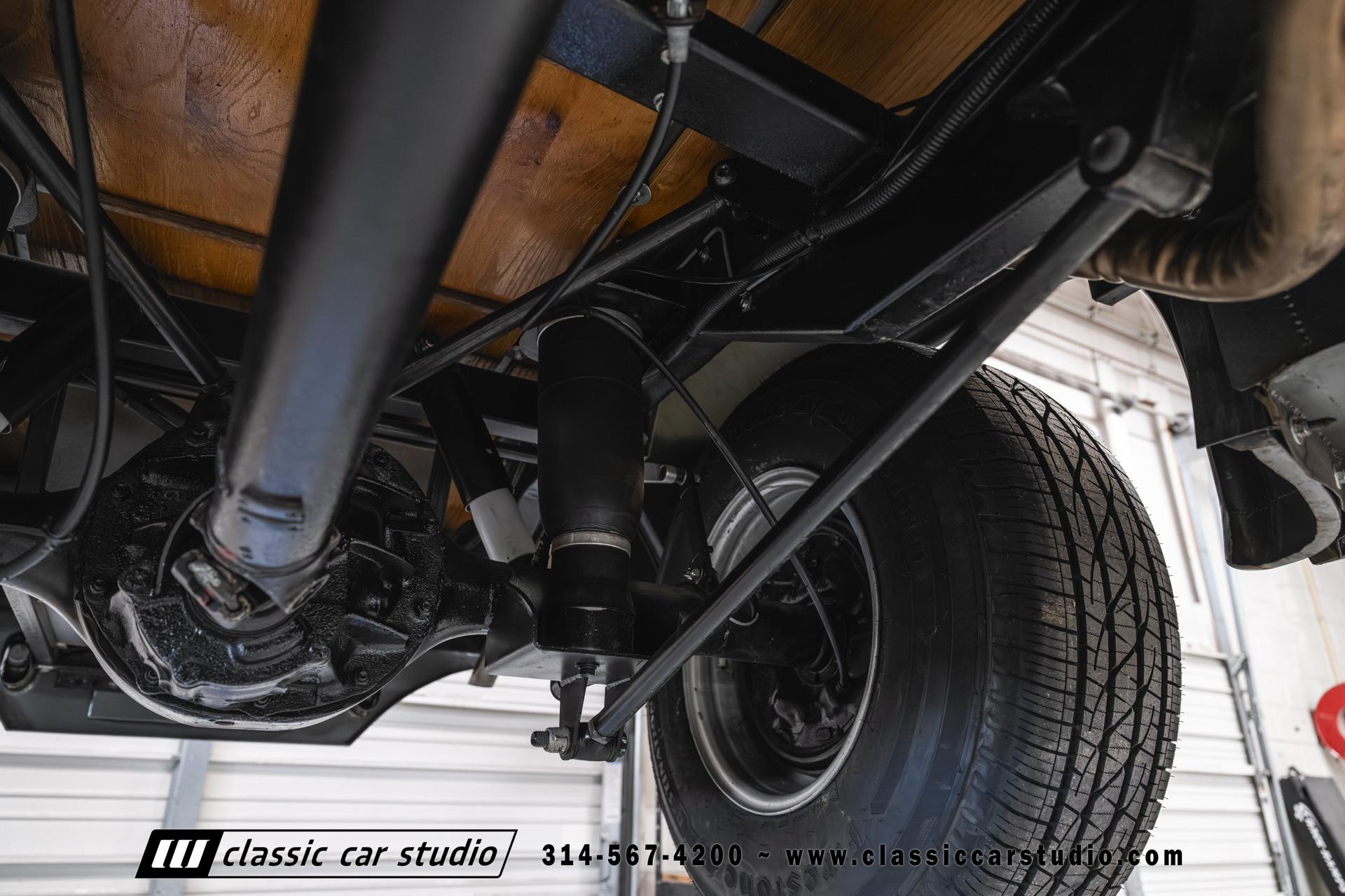 1953 Ford F-100 Pickup