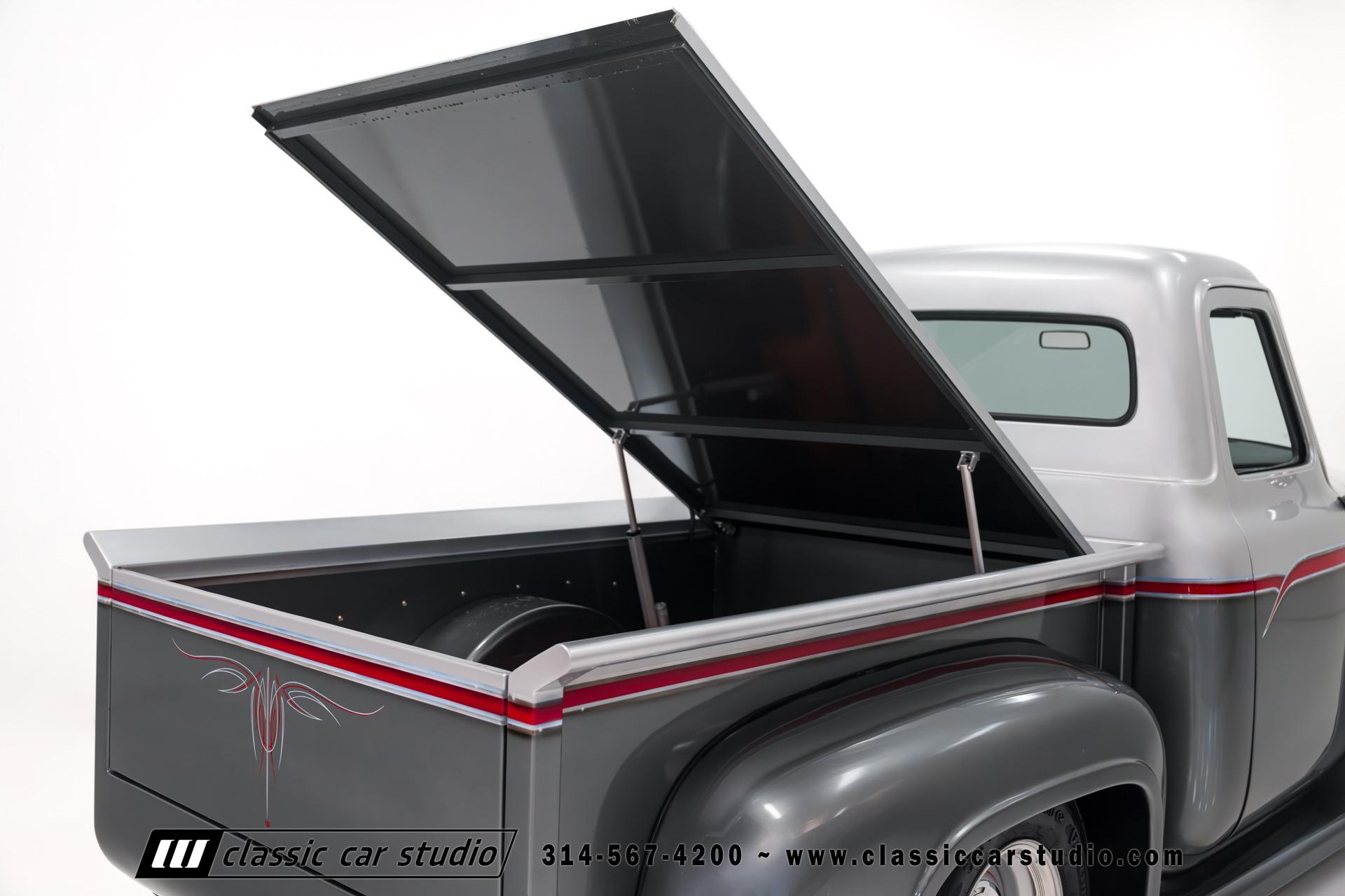 1953 Ford F-100 Pickup