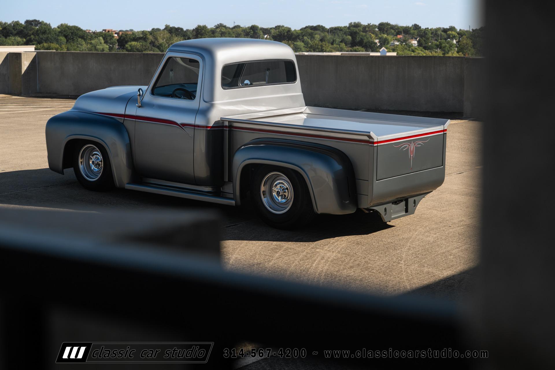 1953 Ford F-100 Pickup