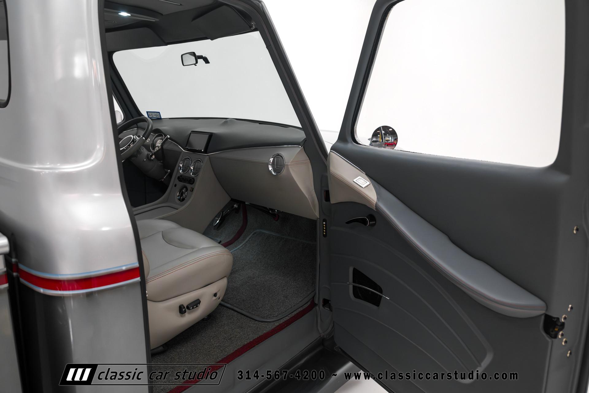 1953 Ford F-100 Pickup