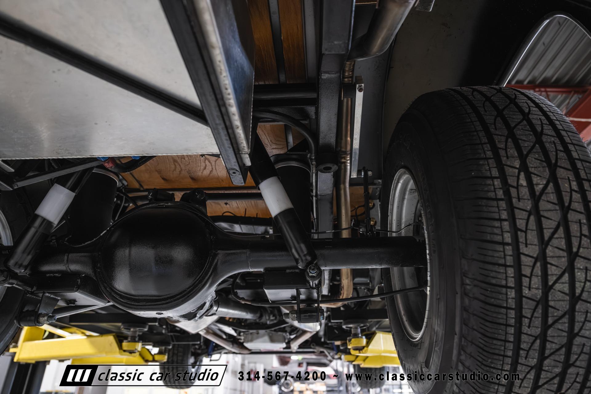 1953 Ford F-100 Pickup