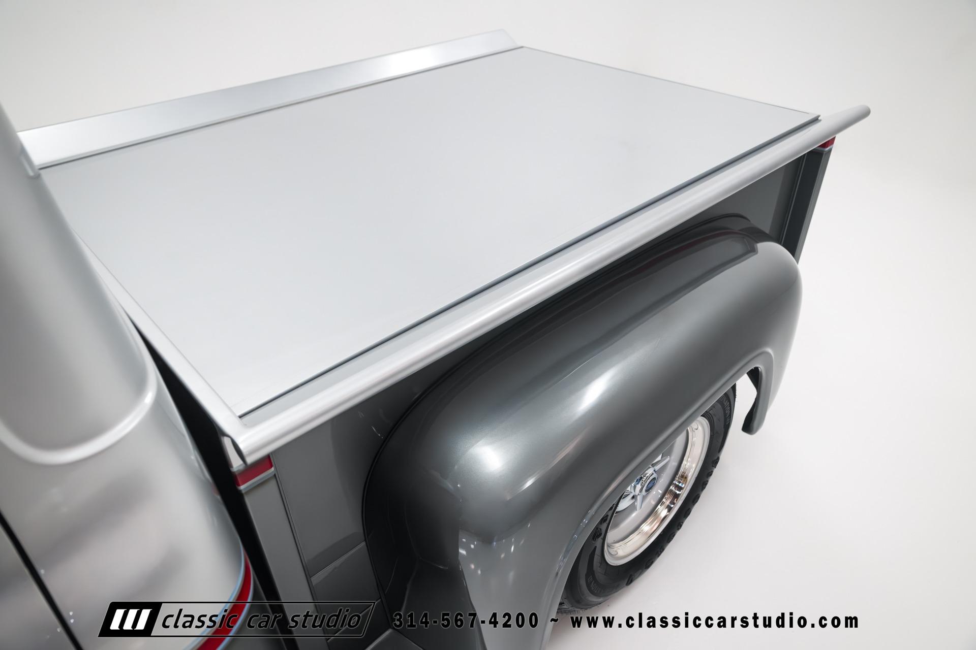 1953 Ford F-100 Pickup