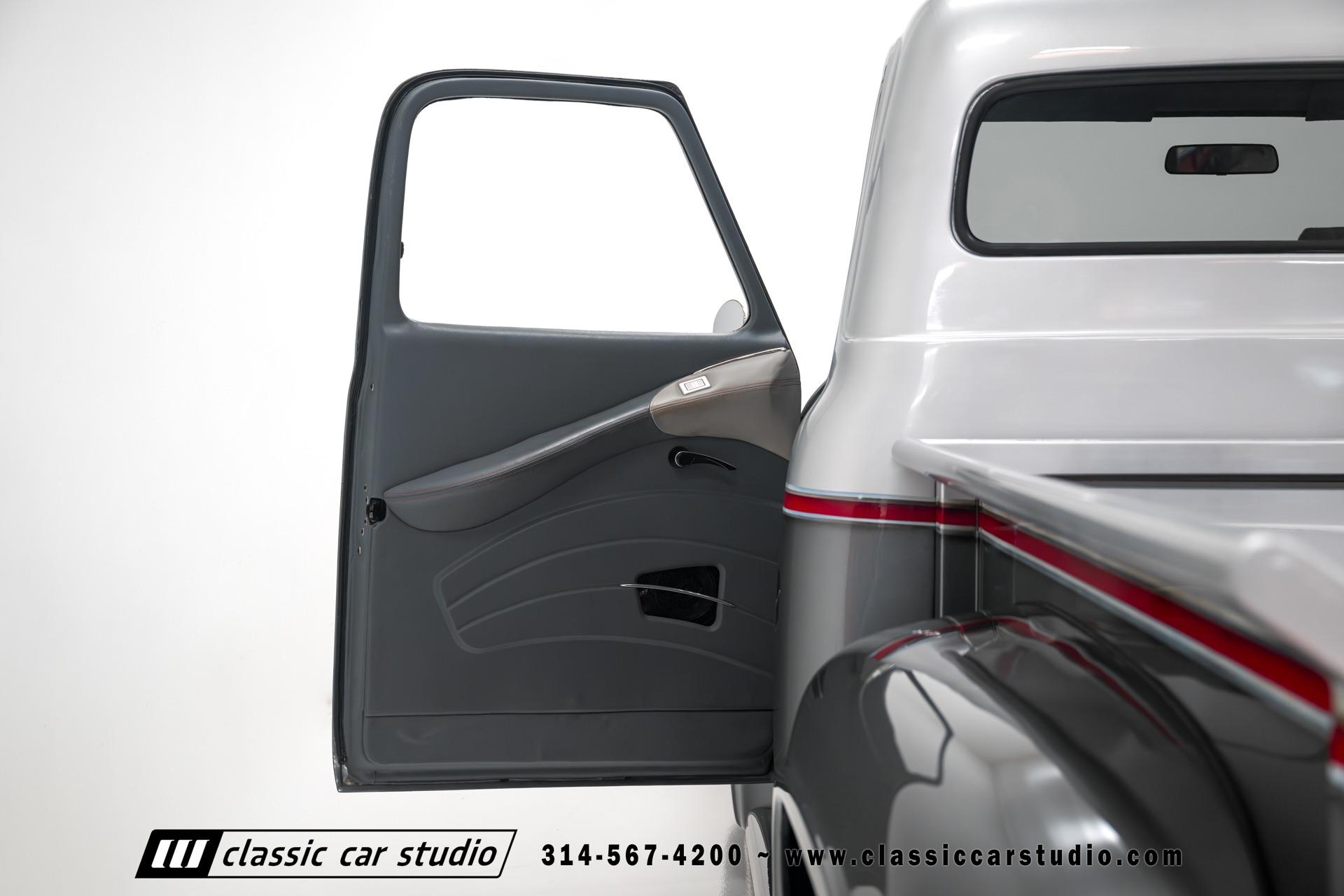 1953 Ford F-100 Pickup