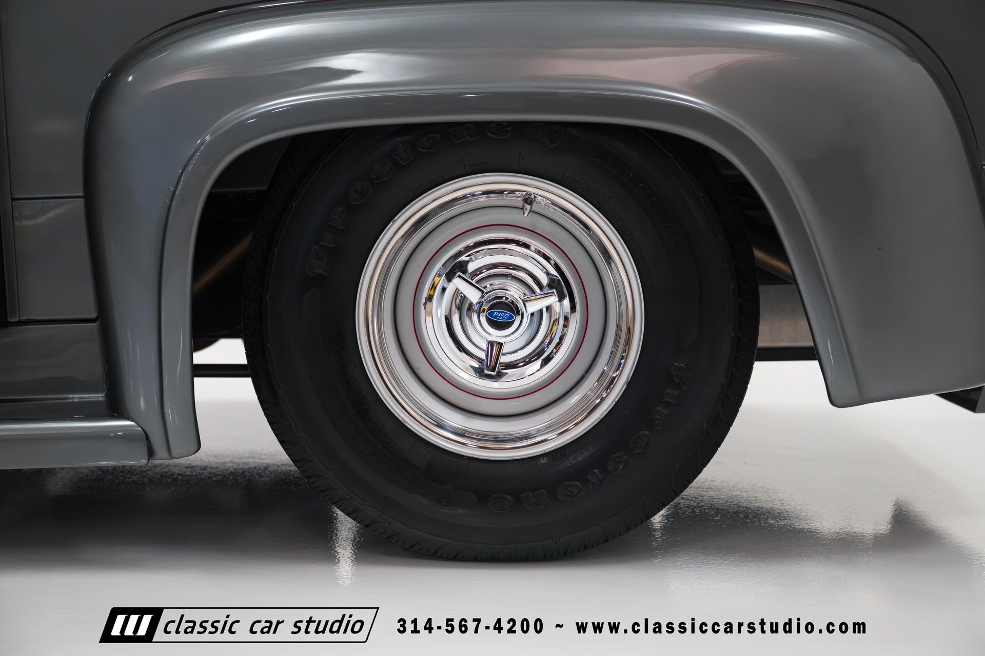 1953 Ford F-100 Pickup