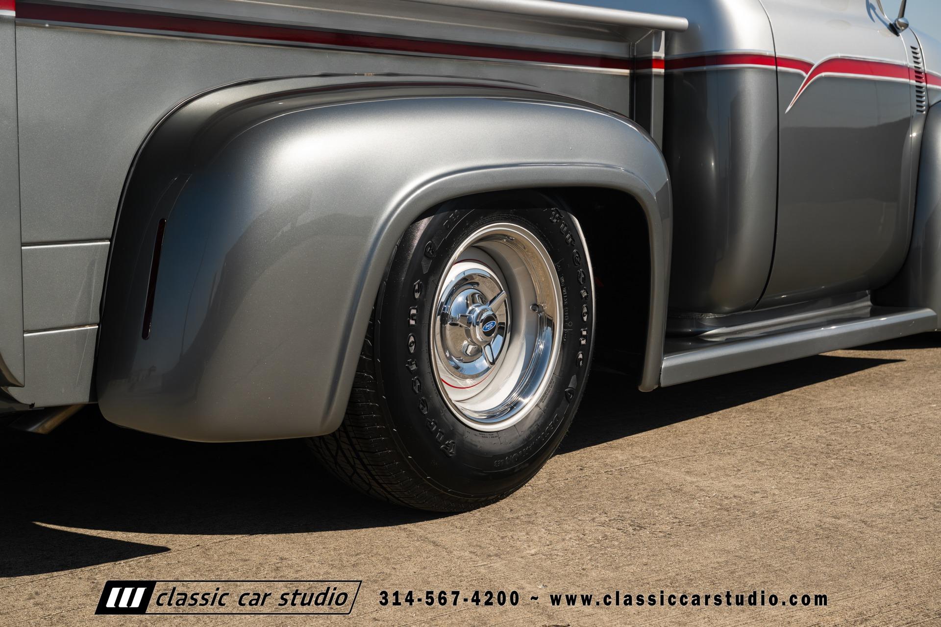 1953 Ford F-100 Pickup