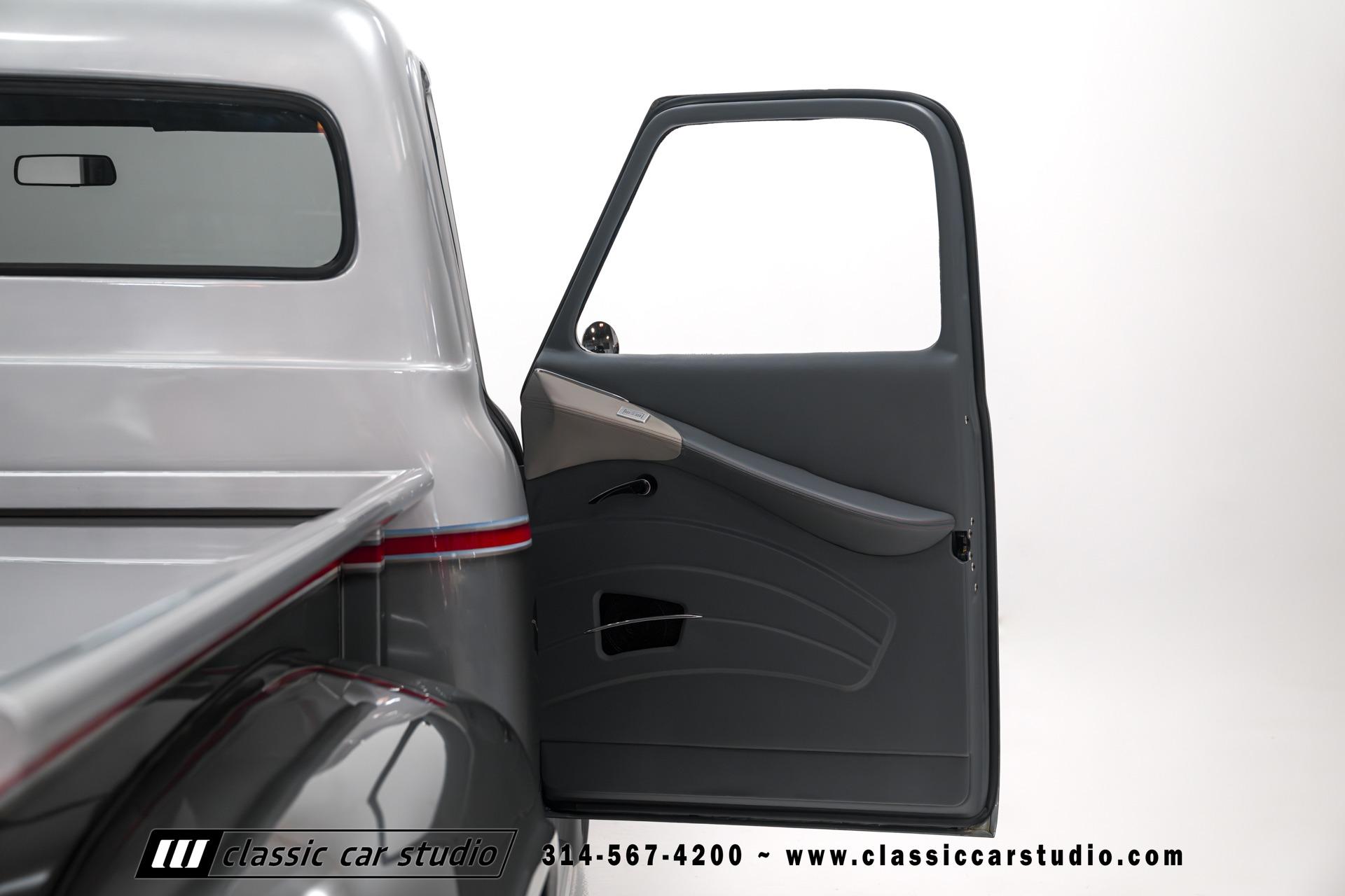 1953 Ford F-100 Pickup