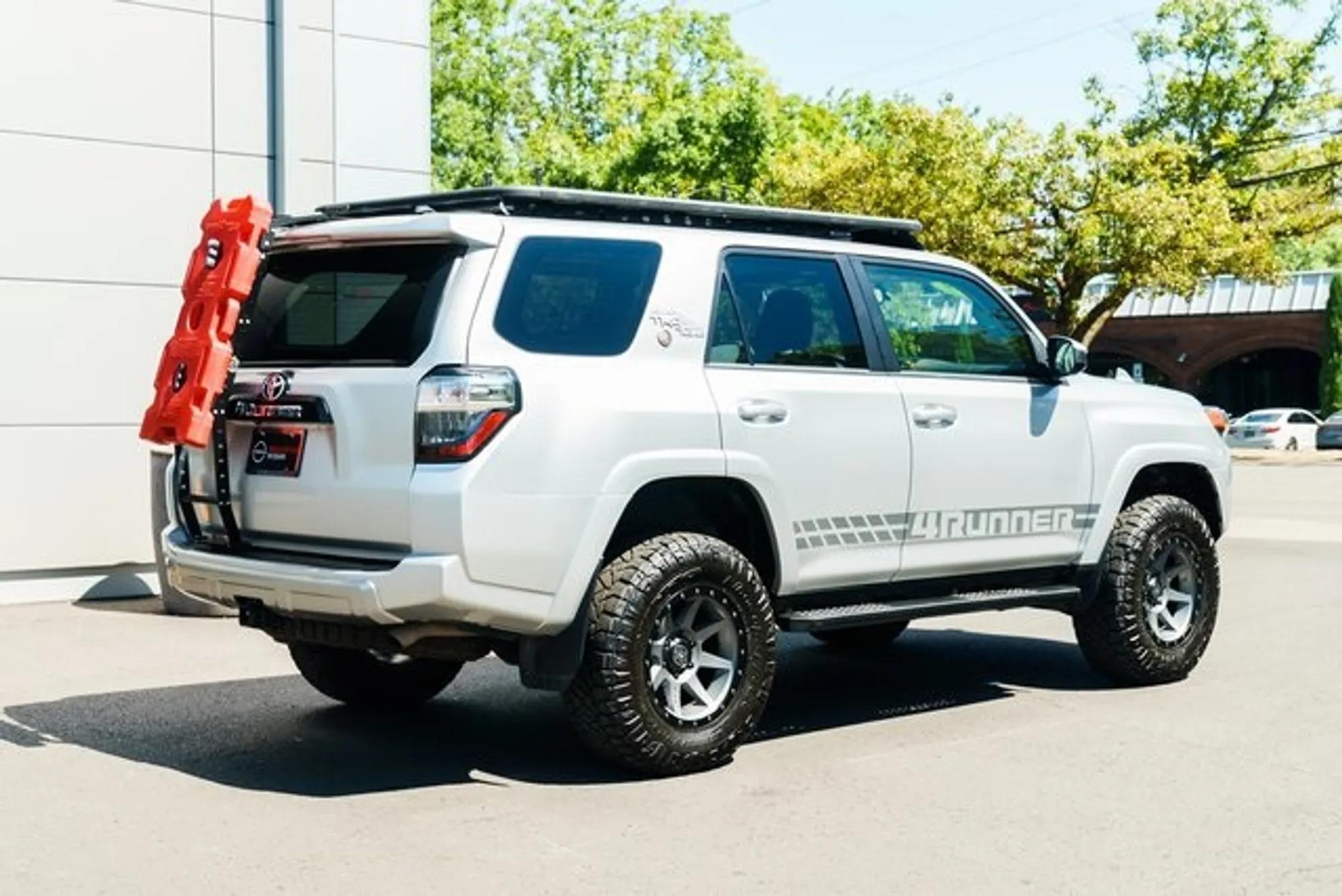 2019 Toyota 4Runner TRD Off-Road - 4