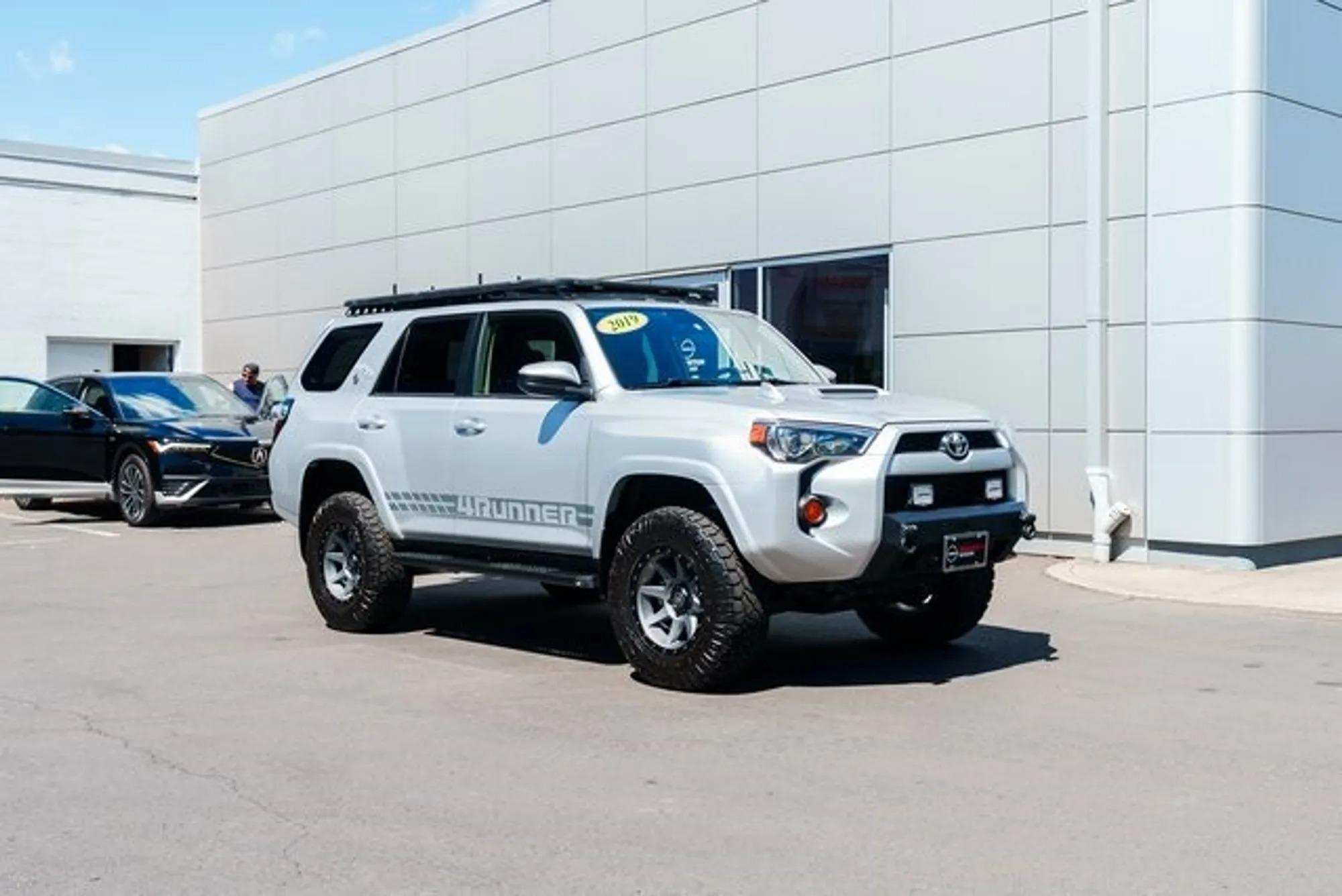 2019 Toyota 4Runner TRD Off-Road