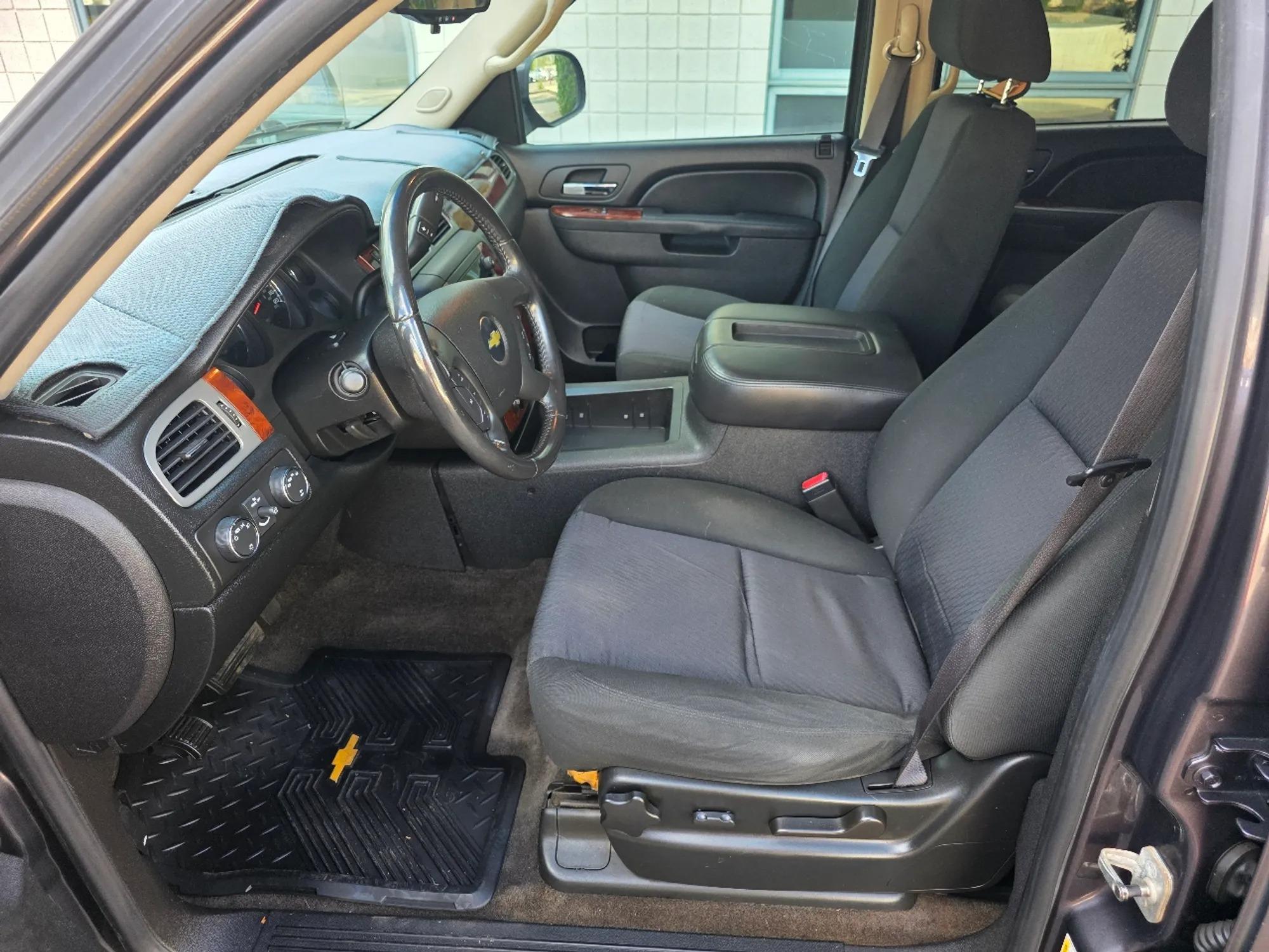2010 Chevrolet Avalanche LS 4×4