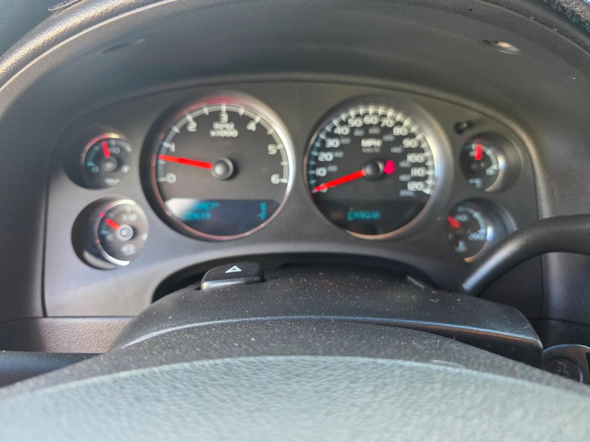 2010 Chevrolet Avalanche LS 4×4