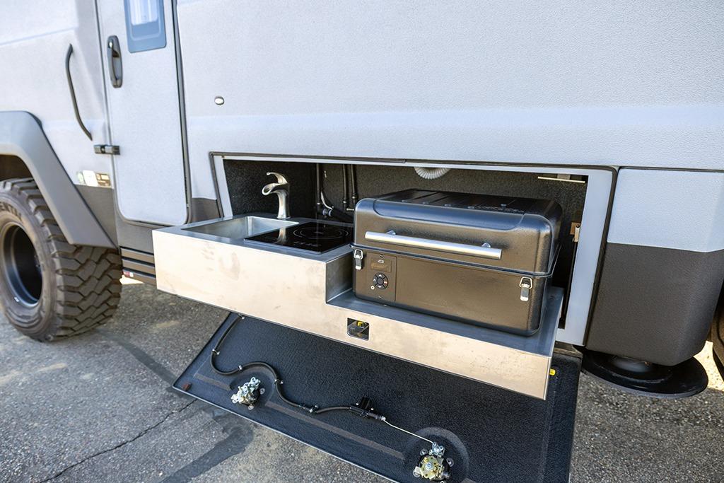 2020 EarthRoamer HD 005