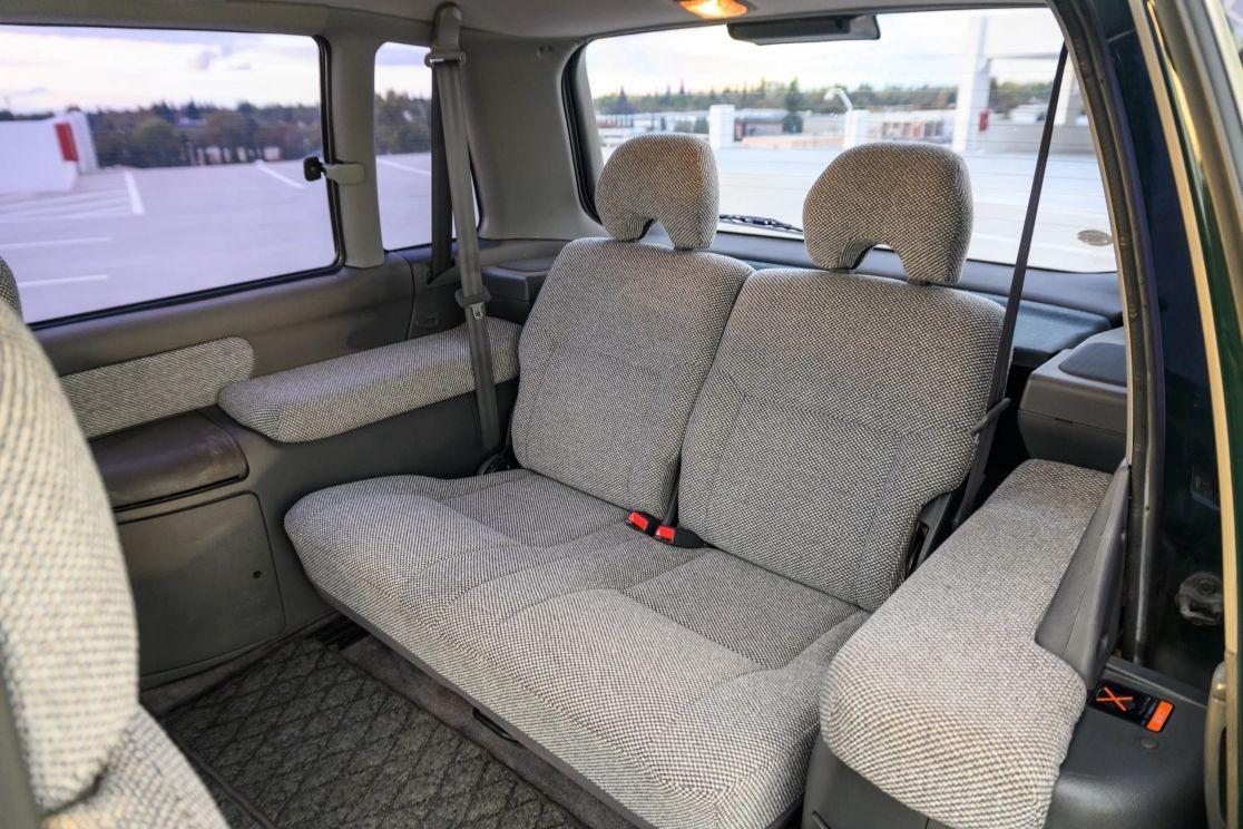 1992 Mitsubishi RVR X