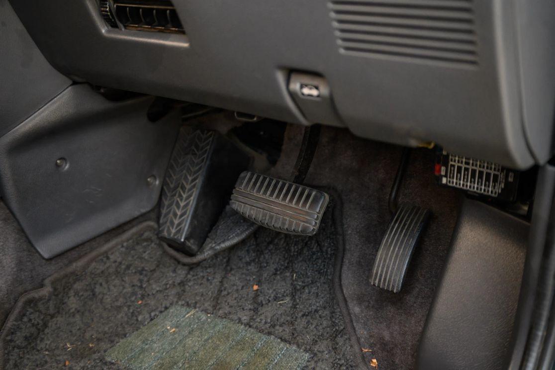 1992 Mitsubishi RVR X