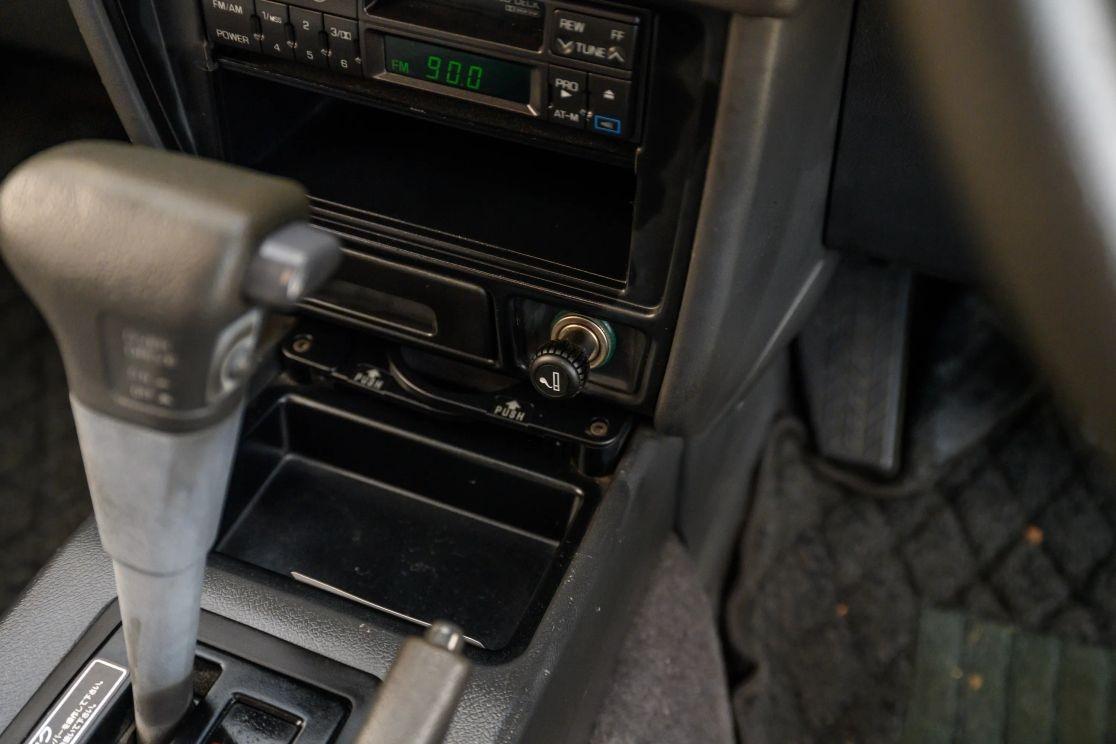 1992 Mitsubishi RVR X