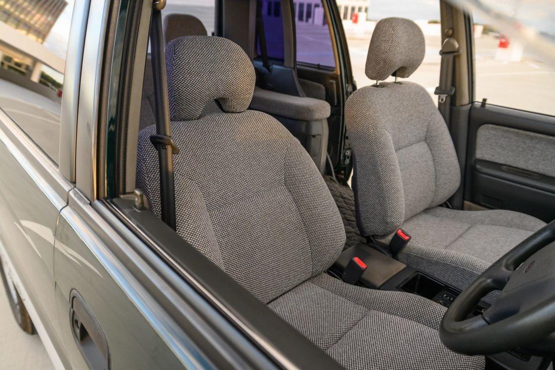 1992 Mitsubishi RVR X