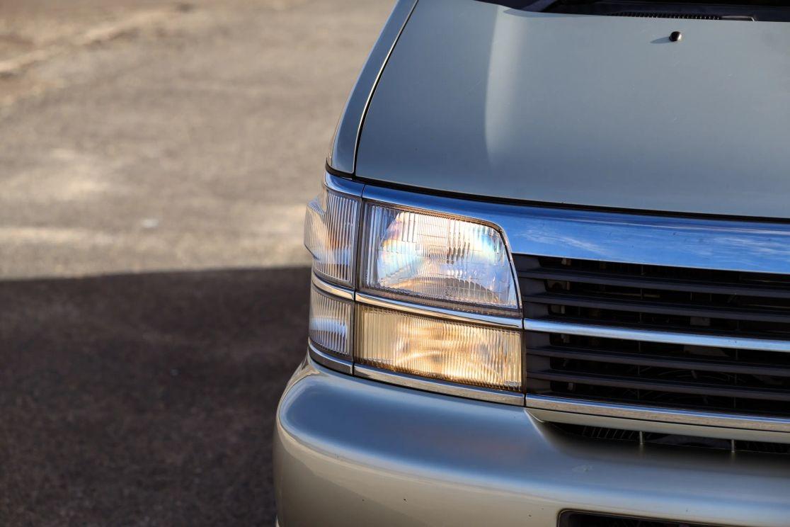 1997 Nissan Elgrand V