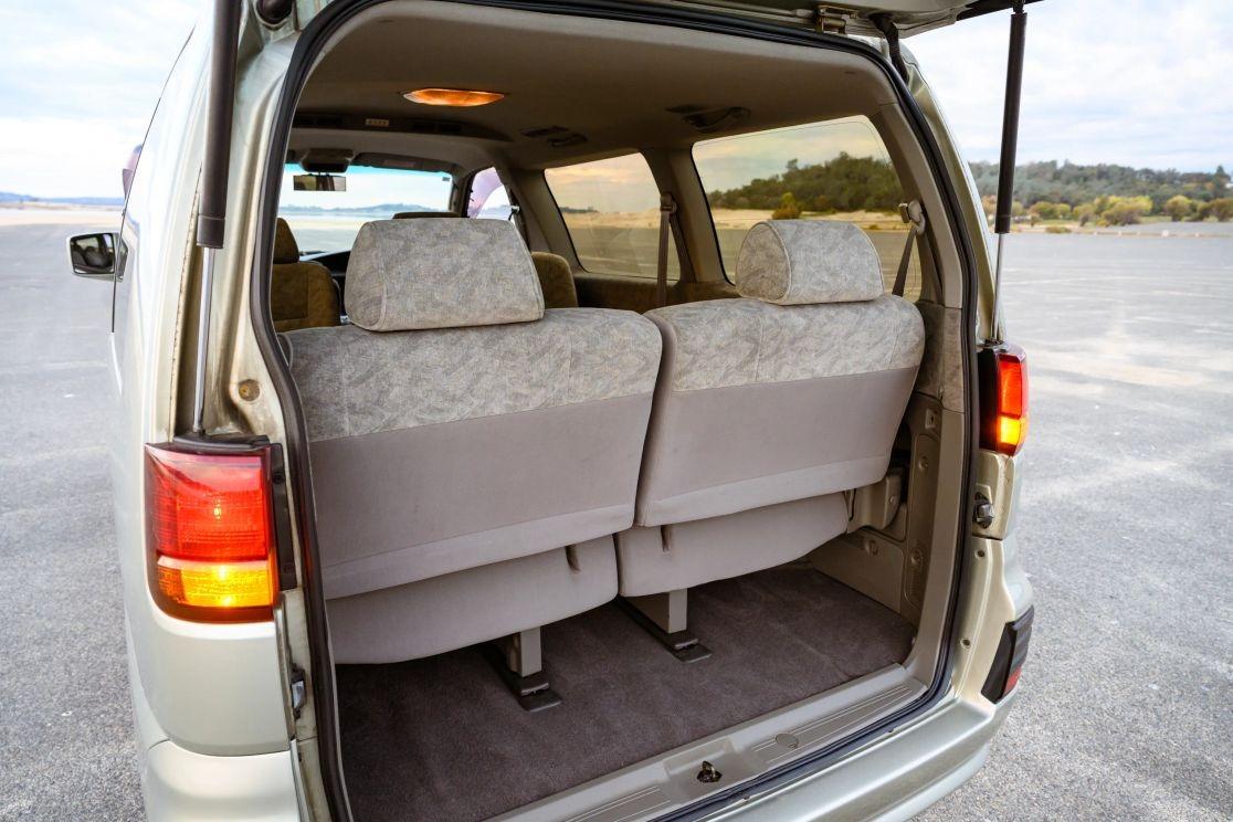 1997 Nissan Elgrand V