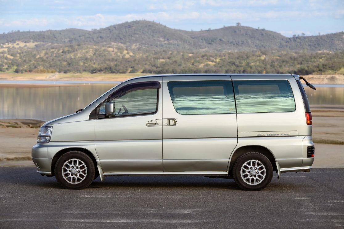 1997 Nissan Elgrand V