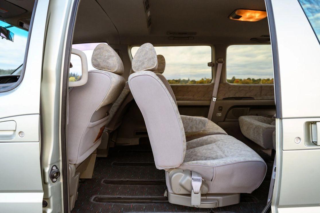 1997 Nissan Elgrand V