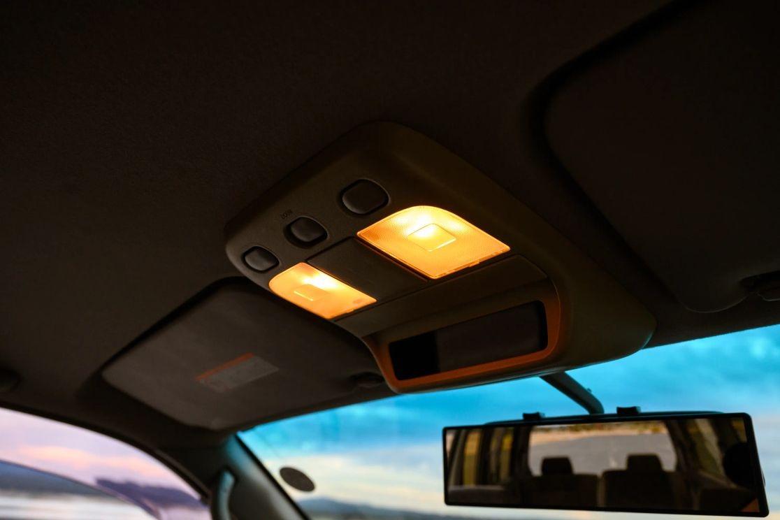 1997 Nissan Elgrand V