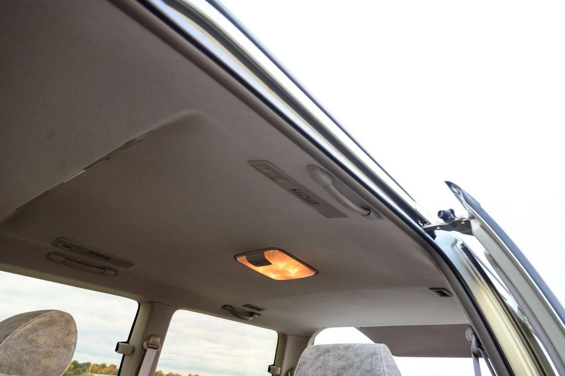 1997 Nissan Elgrand V