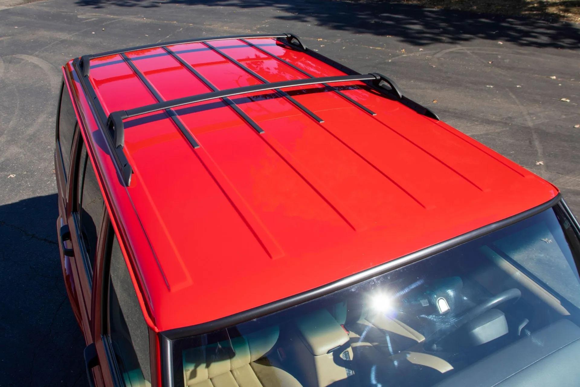 13k Mile 2001 Jeep Cherokee Limited