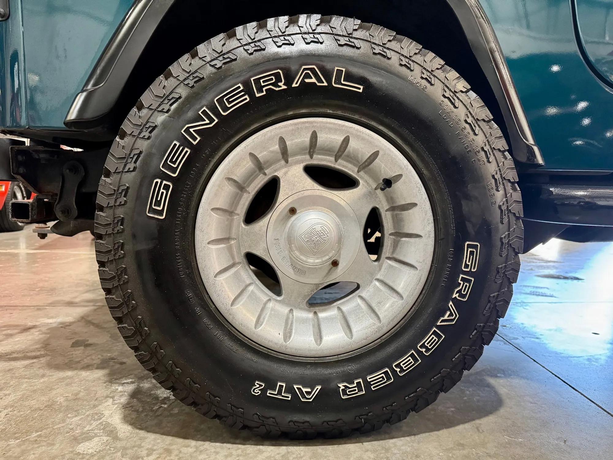 1995 Jeep Wrangler S