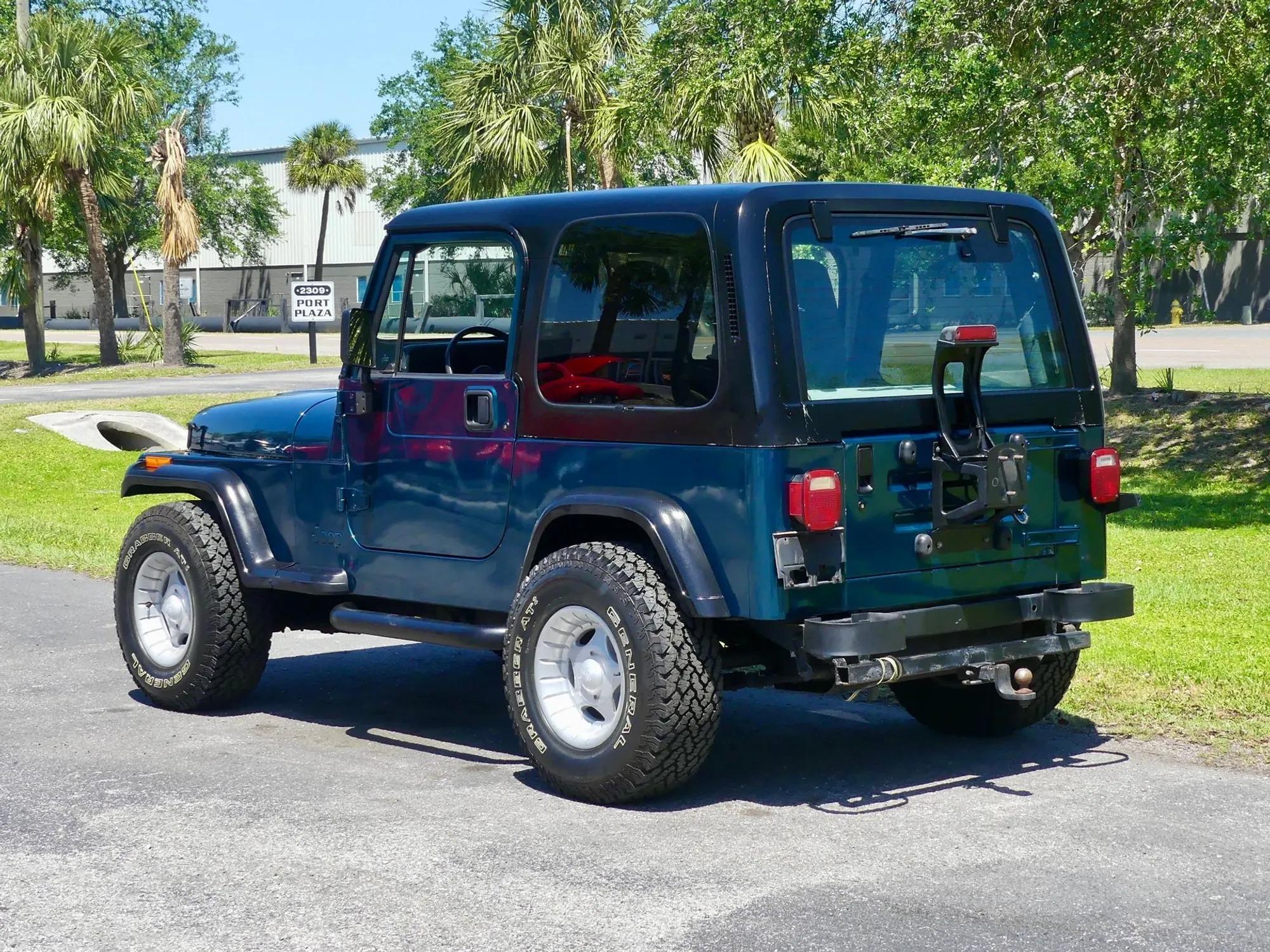 1995 Jeep Wrangler S