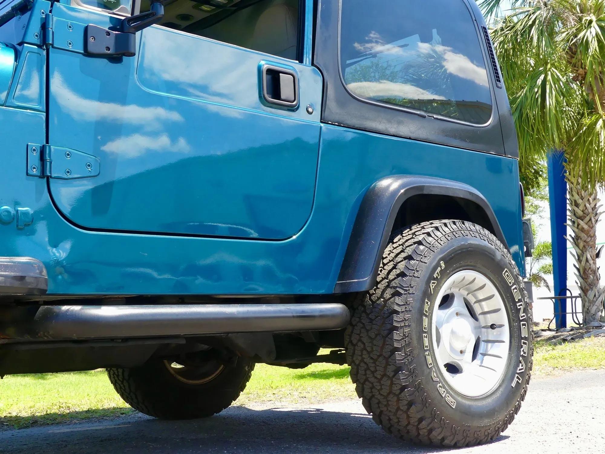 1995 Jeep Wrangler S