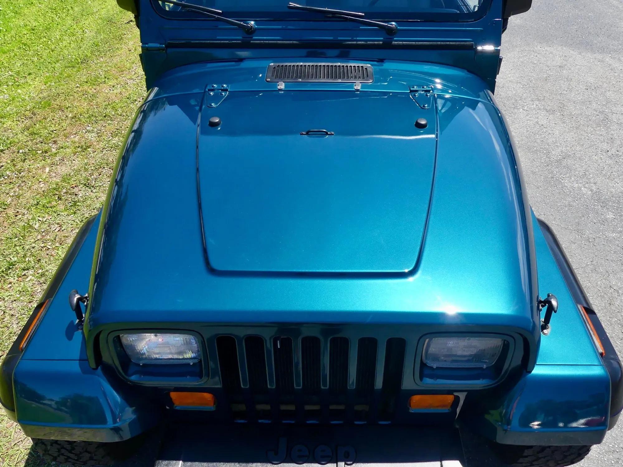 1995 Jeep Wrangler S