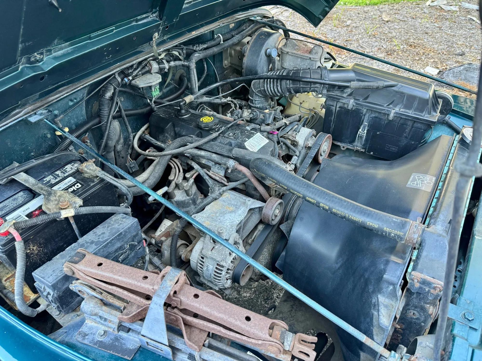 1995 Jeep Wrangler S