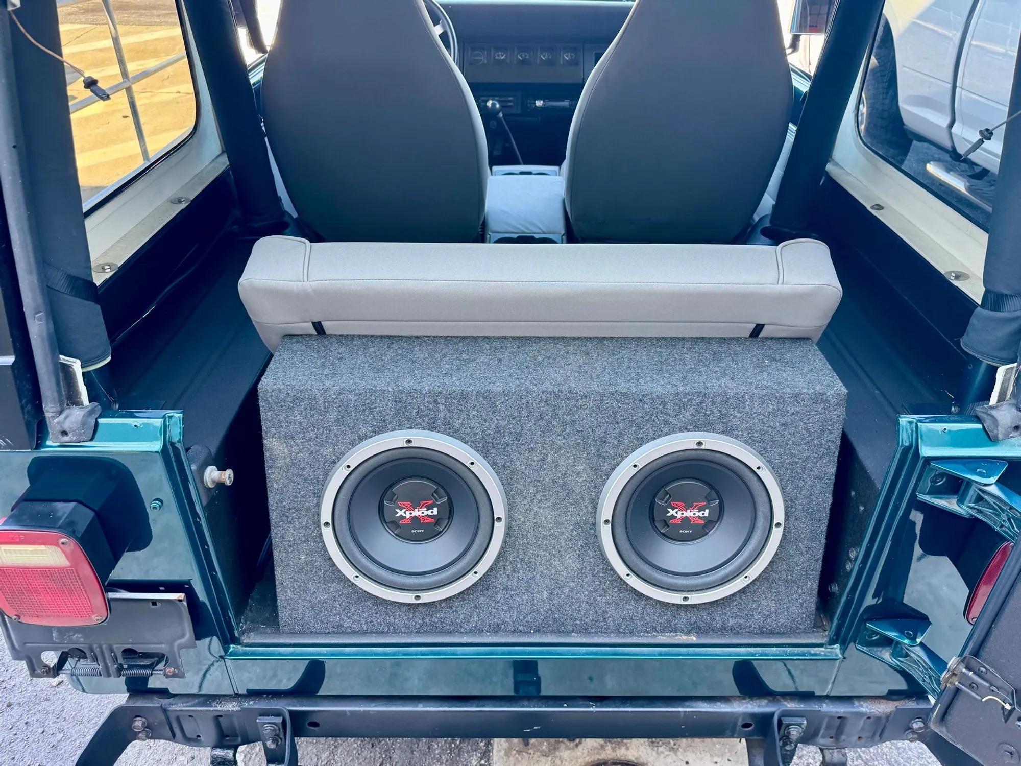 1995 Jeep Wrangler S