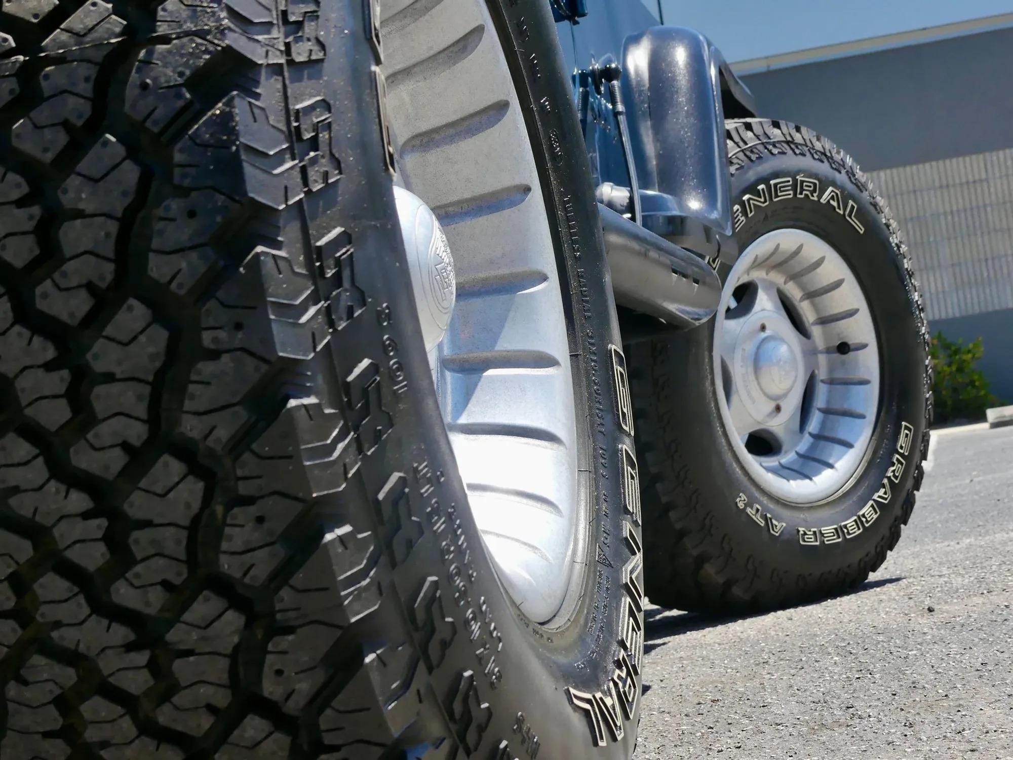 1995 Jeep Wrangler S