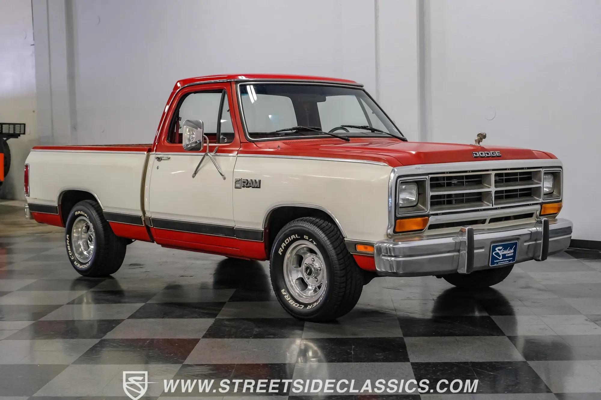 1987 Dodge Ram 150 LE Restomod