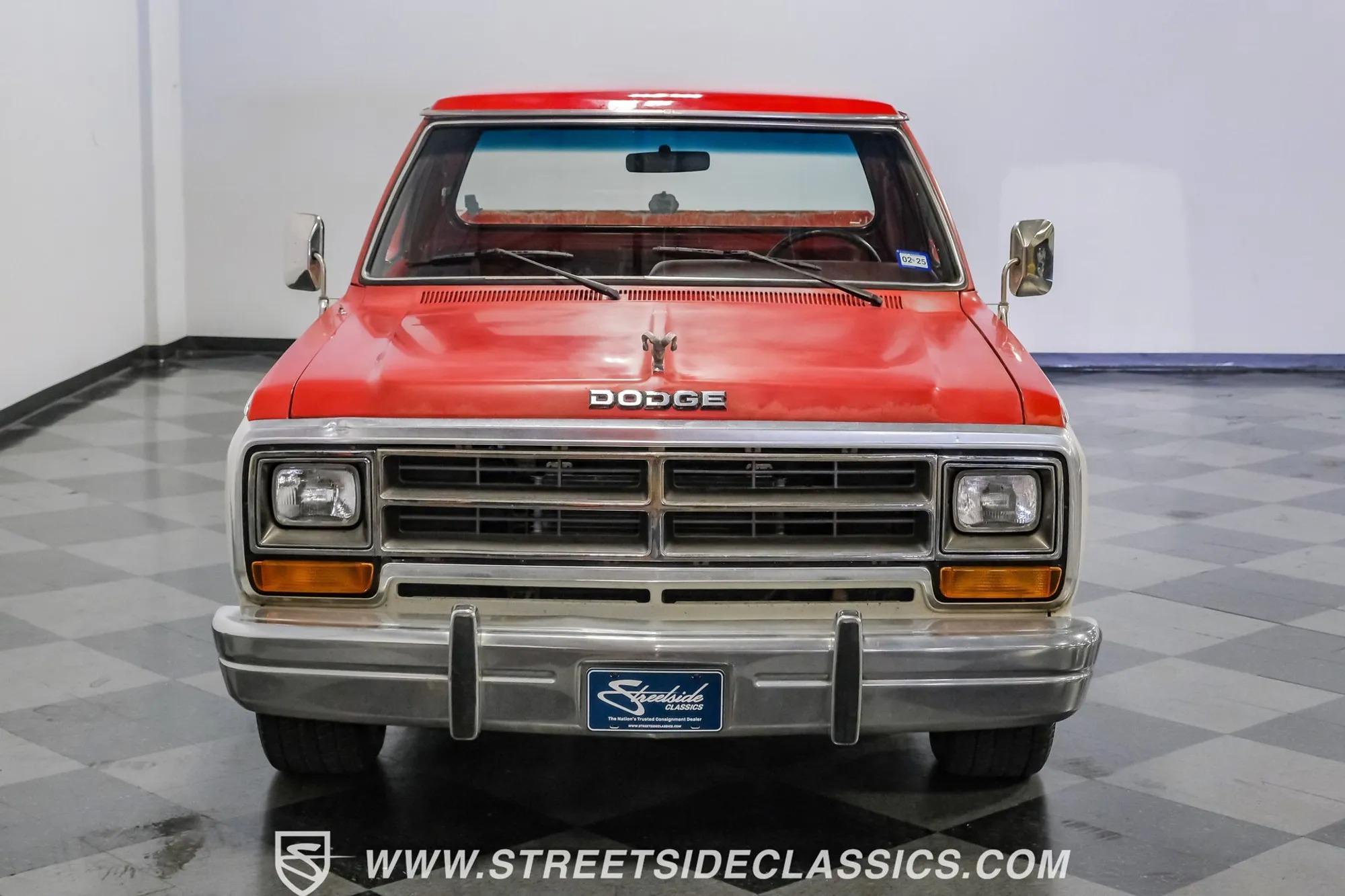 1987 Dodge Ram 150 LE Restomod