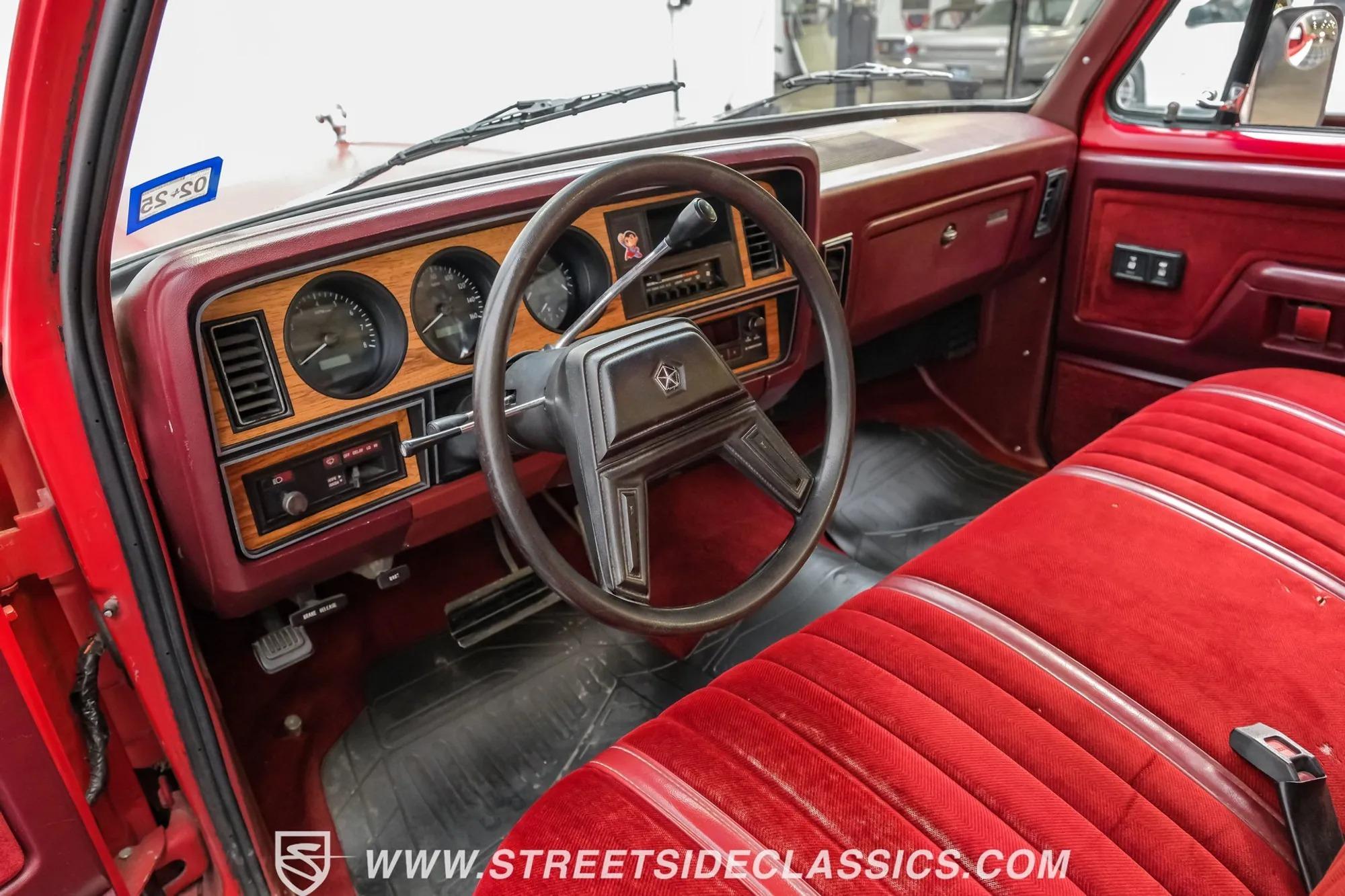 1987 Dodge Ram 150 LE Restomod